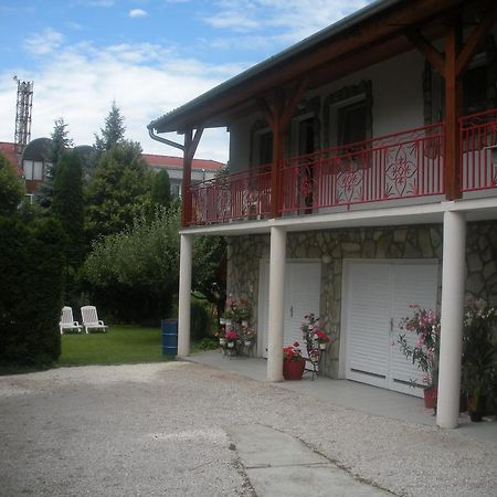 Anna Apartman Hévíz Εξωτερικό φωτογραφία