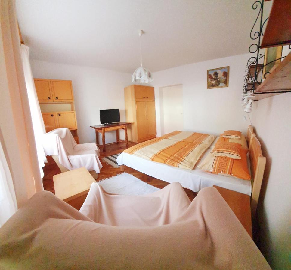 Anna Apartman Hévíz Εξωτερικό φωτογραφία