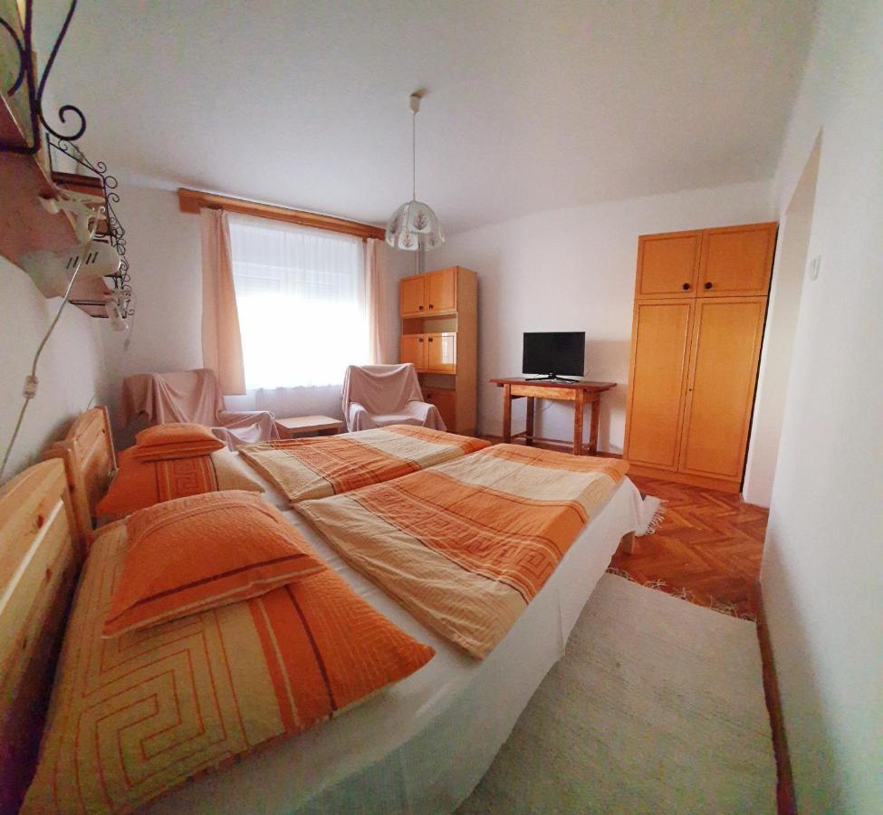 Anna Apartman Hévíz Εξωτερικό φωτογραφία