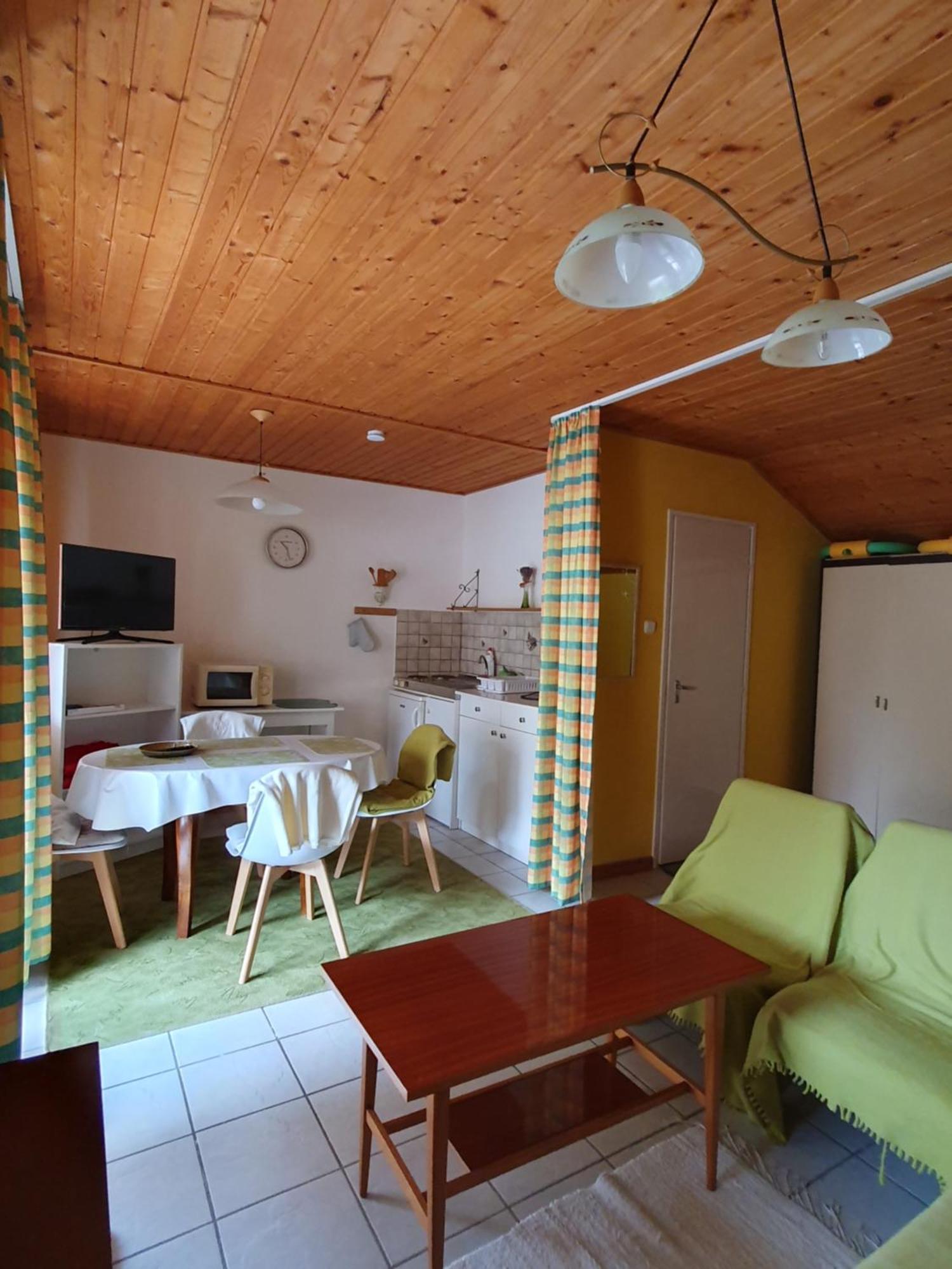 Anna Apartman Hévíz Εξωτερικό φωτογραφία